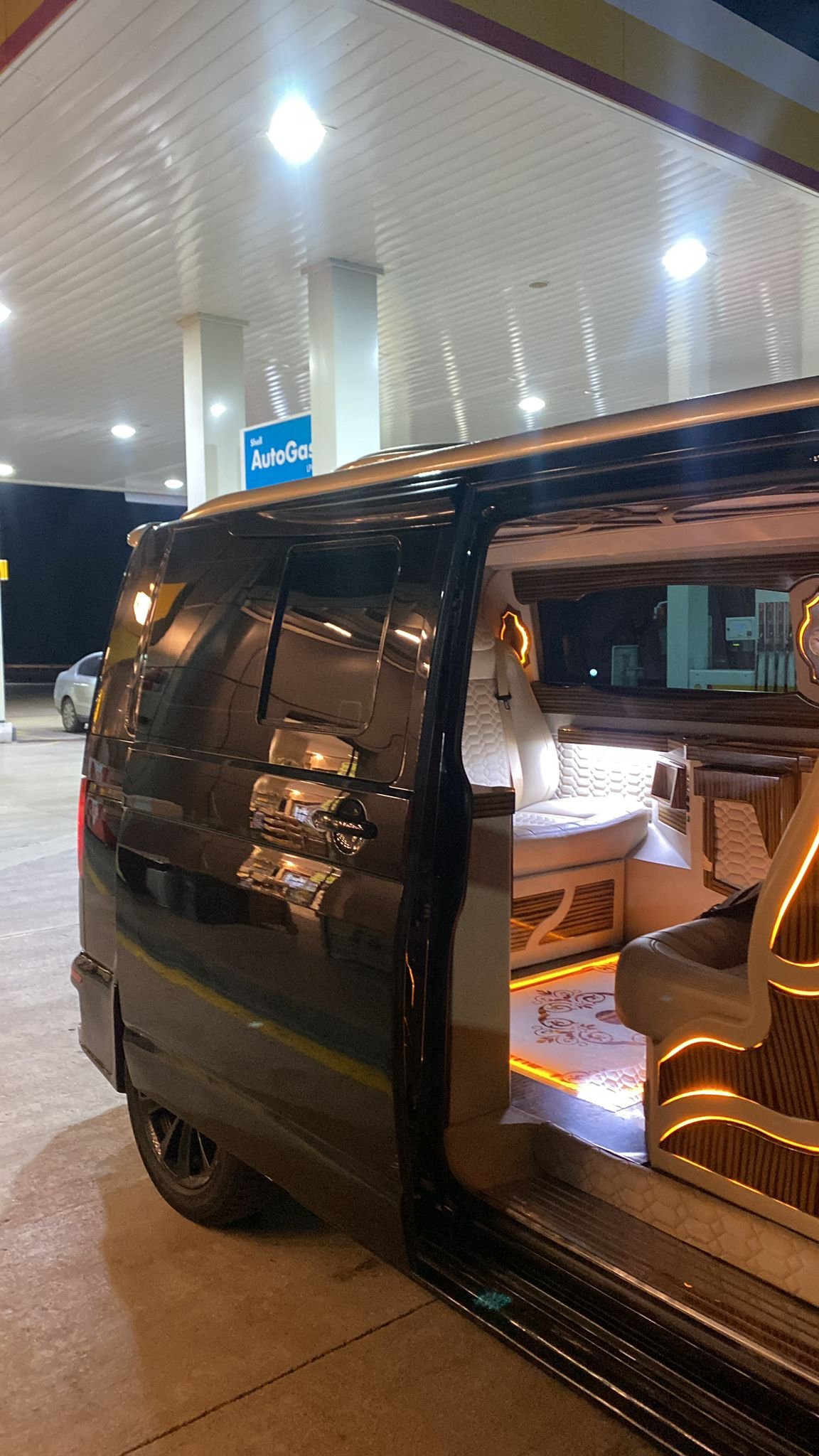 Relax in Style: Alanya Airport VIP Transfer with Hotel Pickup